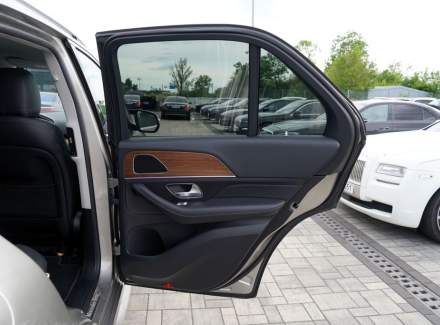 Mercedes-Benz - GLE