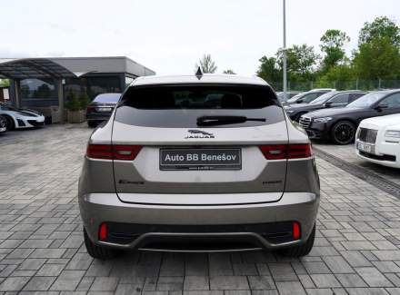 Jaguar - F-Pace