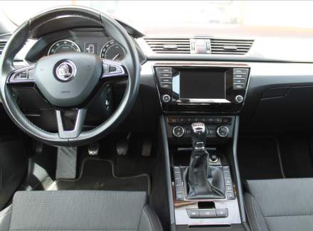 Škoda - Superb
