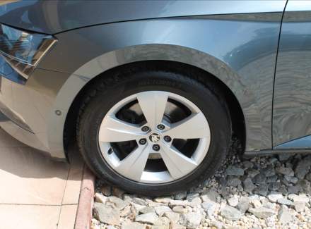 Škoda - Superb