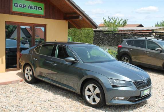 Škoda - Superb