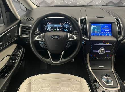Ford - S-MAX