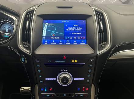 Ford - S-MAX