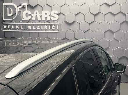 Ford - S-MAX