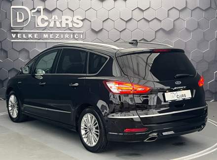 Ford - S-MAX