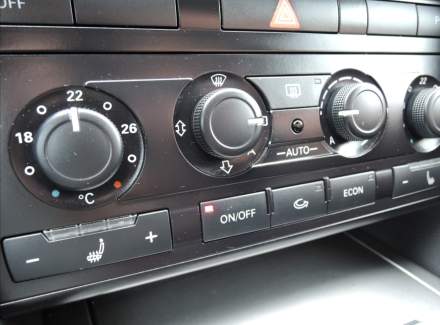 Audi - A6