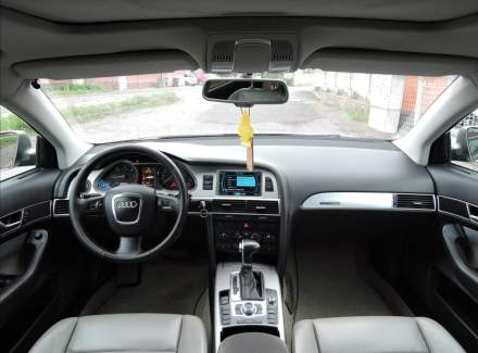 Audi - A6