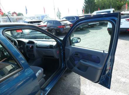 Renault - Clio