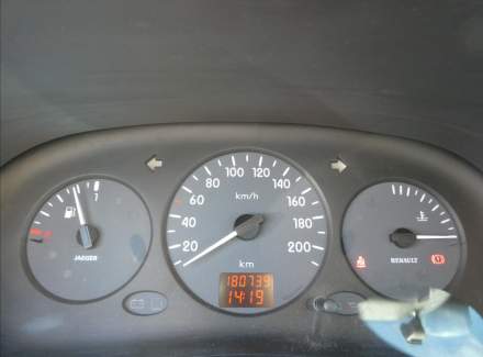 Renault - Clio