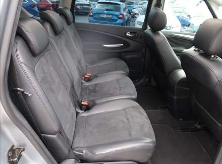 Ford - S-MAX
