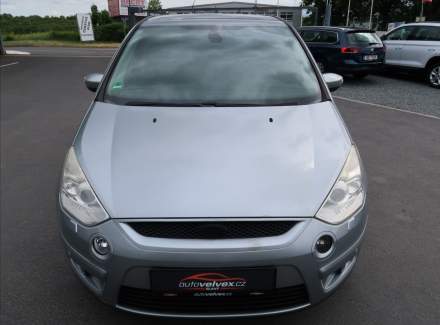 Ford - S-MAX