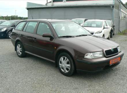 Škoda - Octavia