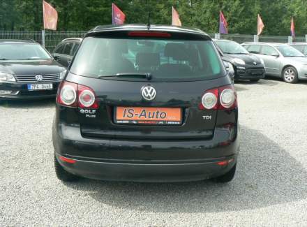 Volkswagen - Golf