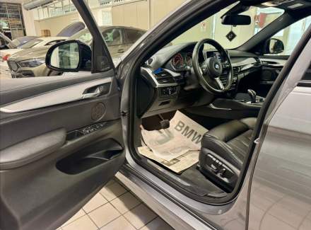 BMW - X6
