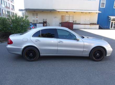 Mercedes-Benz - E-class