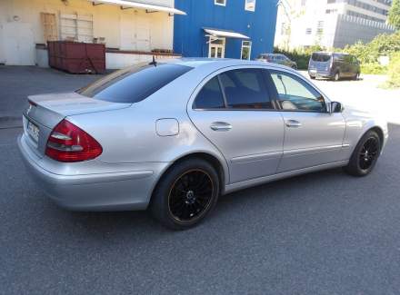 Mercedes-Benz - E-class