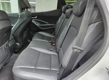 Hyundai - Santa FE