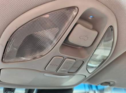 Hyundai - Santa FE