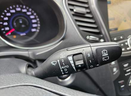 Hyundai - Santa FE