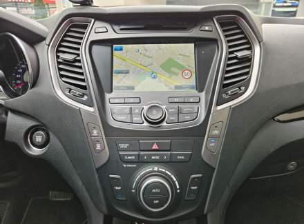 Hyundai - Santa FE