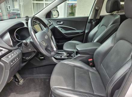Hyundai - Santa FE