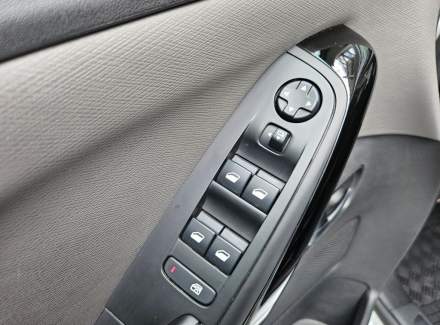 Citroën - C4
