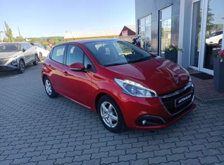 Peugeot - 208