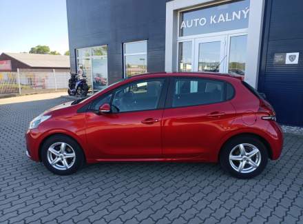 Peugeot - 208