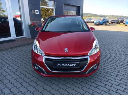 Peugeot - 208