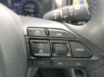 Toyota - Yaris Cross