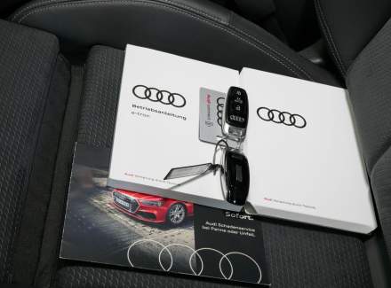 Audi - E-tron