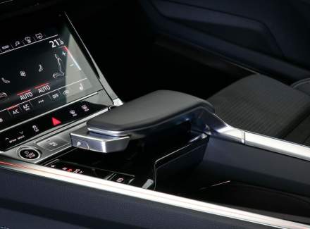 Audi - E-tron
