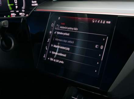 Audi - E-tron