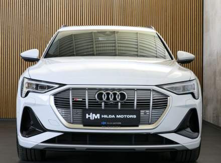 Audi - E-tron
