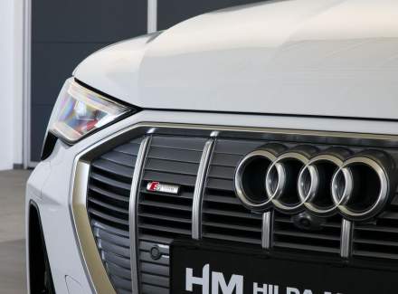Audi - E-tron