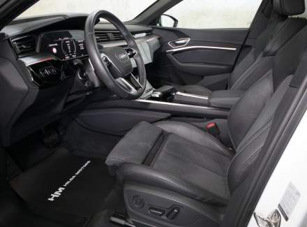 Audi - E-tron