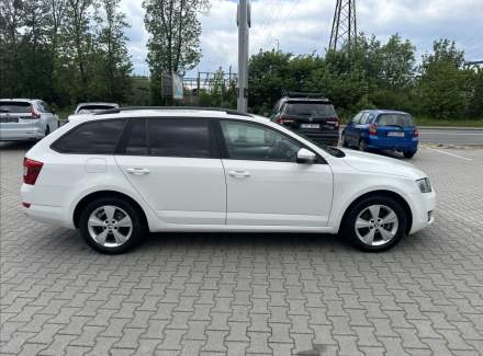 Škoda - Octavia