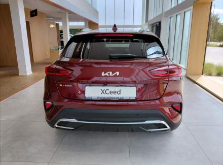 Kia - XCeed