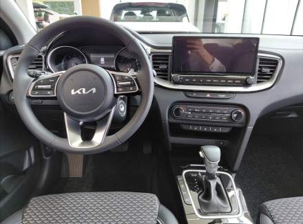 Kia - XCeed