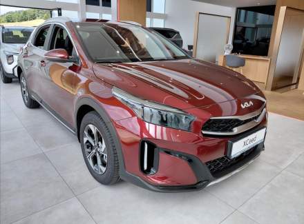 Kia - XCeed