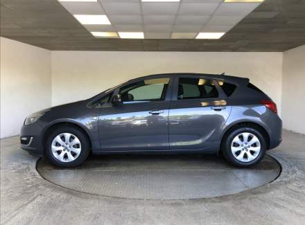 Opel - Astra
