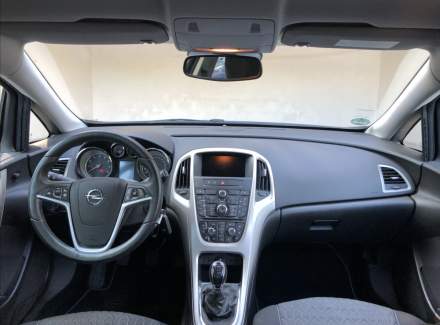 Opel - Astra