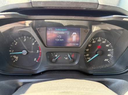 Ford - Transit Custom 2.2 TDCi 92kW L2H1 TOP VÝBAVA