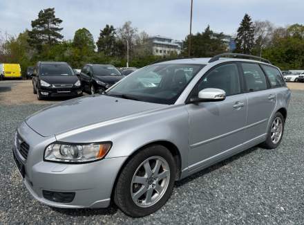 Volvo - V50 2.4 D5 (180 Hp)