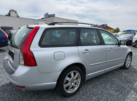 Volvo - V50 2.4 D5 (180 Hp)