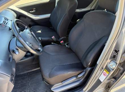 Toyota - Yaris TS 1.8 (133 Hp)