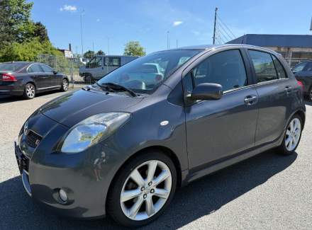 Toyota - Yaris TS 1.8 (133 Hp)