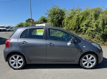 Toyota - Yaris TS 1.8 (133 Hp)