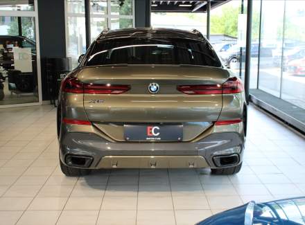 BMW - X6