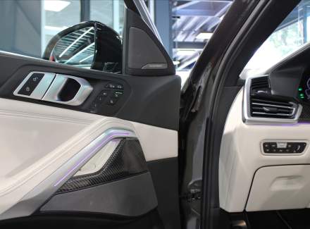BMW - X6